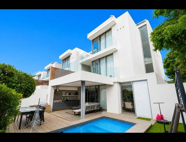 4 BEDROOM TOWNHOUSE FOR SALE IN MORNINGSIDE